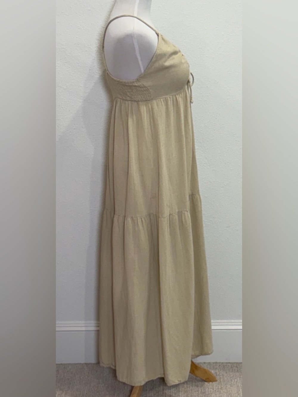 Sim & Sam Beige Linen Blend Maxi Dress Medium Boho Smocked Beige Natural Resort - Picture 4 of 7